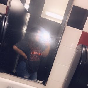 Meet your Posher, Ana